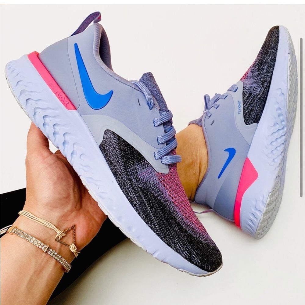 NIKE Odyssey React Flyknit